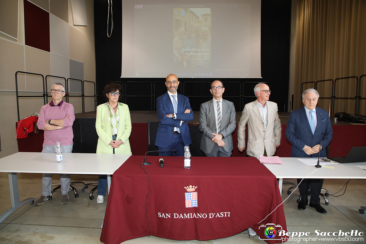 VBS_8761 - Incontro 'Invecchiare senza diventare vecchi'.jpg
